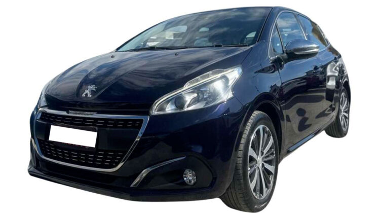 Peugeot-208
